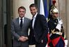 Tony Estanguet, alături de președintele Franței, Emmanuel Macron, la palatul Elysee Foto: Imago