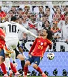 Hențul lui Cucurella (Foto: IMAGO)