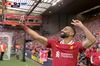 Salah s-a bucurat după gol cu un selfie cu fanii (2).jpg