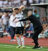 Edi Iordănescu, în timpul meciului Banik - Legia 2-2, în Europa League Foto: Imago