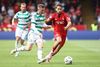 Aouchiche (dreapta), la Aberdeen - Celtic 0-2, în prima ligă scoțiană Foto: Imago