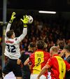 Târnovanu, deasupra tuturor la meciul de la Deventer, 1-0 cu Go Ahead Foto: Imago
