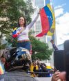 Maria Machado și steagul Venezuelei Foto: Imago