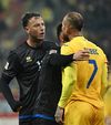 Kosovarii au luat foc când au auzit tribunele scandând „Serbia, Serbia” Foto: Imago