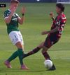 Lovitura lui Pulgar și rana provocată lui Fuchs fără ca arbitrul să-l elimine pe mijlocașul lui Flamengo în finala Copei Libertadores Foto: captură TV
