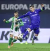Mijlocașul sloven Miha Zajc (dreapta), la Dinamo Zagreb - Betis Sevilla 1-3. Foto: Imago
