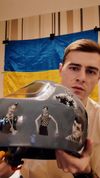 Vladyslav Heraskevych și casca pe care a pregătit-o pentru JO. Foto: captură video Instagram