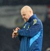 De când a venit, Sean Dyche a stat cu ochii pe ceas. Acum i s-a reziliat și lui contractul Foto: Imago