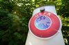 Emblema UEFA la sediul forului european de la Nyon Foto: Imago
