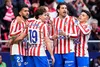 Gimenez (al doilea din dreapta) și Alvarez (nr. 19), în centrul jucătorilor lui Atleti Foto: Imago