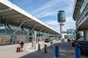 Intrarea în aeroportul internațional din Vancouver. Foto: Imago