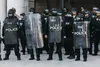 Scutierii poliției, în California. Foto: Imago