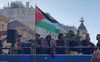 Lamine Yamal a afișat steagul Palestinei în timp ce sărbătorea titlul câștigat de Barcelona. Foto: captură X/@barcacentre