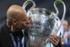Pep Guardiola și cel mai prețios trofeu: Liga Campionilor, cucerit cu City în 2023. Foto: Imago