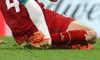 Tacklingul sârbului Milenkovic i-a răsucit glezna lui Ney la începutul CM 2022. Foto: Imago