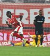 Celebrarea lui Karamoko după golul marcat în barajul de Conference League cu FCSB/ Foto: Raed Krishan - GOLAZO.ro