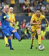 Gică Popescu, dreapta, și Hristo Stoichkov s-au reîntâlnit pe 25 mai 2024 în meciul de retragere al Generației de Aur (Foto: Sport Pictures)