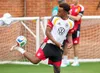 Assan a ajuns de la plajă direct în cantonamentul de Mondial. Foto: Imago