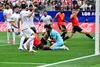 Alireza Beiranvand și-a sacrificat și corpul să nu fie învins în meciul cu Belgia/ Foto: IMAGO