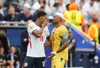 Jude Bellingham și Jordan Ayew. Foto: Imago