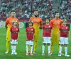 Lucas Cladoveanu, primul din stânga, înaintea meciului Dinamo - FC Barcelona. Foto: trumedia.ro