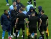 Jucătorii și antrenorul lui USG i-au asediat la final pe arbitrii. Kovacs i-a mai eliminat pe Zorgane și Florucz