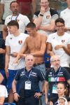 Andrei-Theodor Proca, susținut de întreaga delegație a României în finala de 1500m liber, la Europenele de la Paris (FOTO: Raed Krishan / GOLAZO.ro)