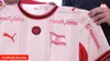 Dinamo, tricou special înainte de derby-ul cu FCSB. Capturi YT Dinamo (7).jpg