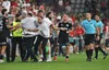 Cristiano Bergodi, eliminat după meciul Dinamo - U Cluj. Foto: Raed Krishan/GOLAZO.ro