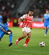 Danny Armstrong, două pase de gol la 5-1 în fața campioanei Craiova. Foto: Raed Krishan
