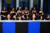 Rapperul Sfera Ebbasta a fost însoțit de 10 femei la Inter - Napoli. Foto: Imago