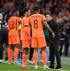 Xavi, la primul meci ca antrenor al Olandei: sfaturi pentru Gravenberch și Reijnders. Foto: Imago