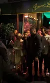 Mbappe, surprins în timp ce ieșea dintr-un club alături de partenera sa. Foto: captură X/@kumoriRaver