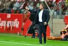 Gică Hagi, prăbușit în meciul cu Polonia. Foto: Raed Krishan/GOLAZO.ro