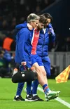 Așa a părăsit terenul Kvaratskhelia. Foto: Imago