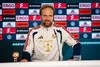 „Acum suntem toți aici”   FOTO.  L-au vrut pe Kane aproape 😅»  Spectacol la conferința lui Bayern  după câștigarea Balonului de Aur