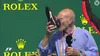 Momentul în care Sir Patrick Stewart a băut șampanie din gheata lui Ricciardo / foto: capturi video The Independent