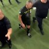 Arbitrul Coza, stropit de un fan după FCSB - Poli Iași