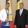 Sportivii români, premiați la Cotroceni. Capturi Administrația Prezidențială (3).jpg