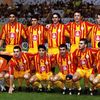 Hagi, înaintea unui meci de Liga Campionilor (2000-2001). În stânga lui, Okan Buruk. În spatele lor, Gică Popescu