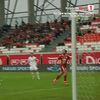 Penalty-ul făcut Gyenge după un faul asupra lui Gustavo Marins în Sepsi - Farul. Foto - captură Prima Sport (1).jpg