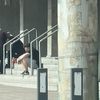 Șumudică, devastat. surprins plângând pe scările magazinului clubului, după moartea lui Boupendza (5).jpeg