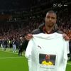 Gestul lui Lemina pentru Aaron Boupendza (3).jpg