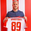 Marko Arnautovic a fost prezentat de Steaua Roșie Belgrad. Foto: Instagram, @crvenazvezdafk