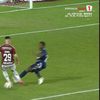 Penalty-ul solicitat de Rapid, la faultul asupra lui Dobre Foto Captură Prima Sport (3).jpeg