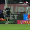 Metaloglobus - FCSB penalty anulat pentru gazde dupa interventia VAR. Captura Prima Sport (3).jpg