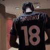 Farsele făcute de AC Milan lui Christopher Nkunku. Foto: Captură TikTok/@acmilan