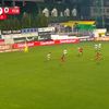 Șutul ratat al lui Hervin Ongenda din meciul cu FC Argeș. Foto: Captură/Prima Sport 1