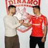 Valentin Țicu a semnat cu Dinamo FOTO FB Dinamo (1).jpg