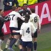 Conflictul de la finalul meciului Tottenham - Aston Villa FOTO Captură Voyo  (5).jpg